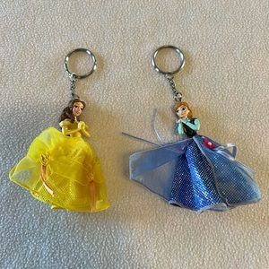 (2) DISNEY PARKS PRINCESS KEYCHAINS - NWOT